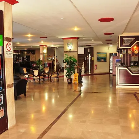 慕斯提斯帝京酒店 3* 马尔马里斯
